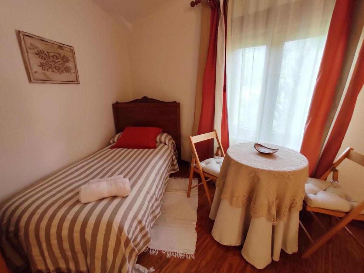 Centro Jardin Mandala Pension Valberzoso Buitenkant foto